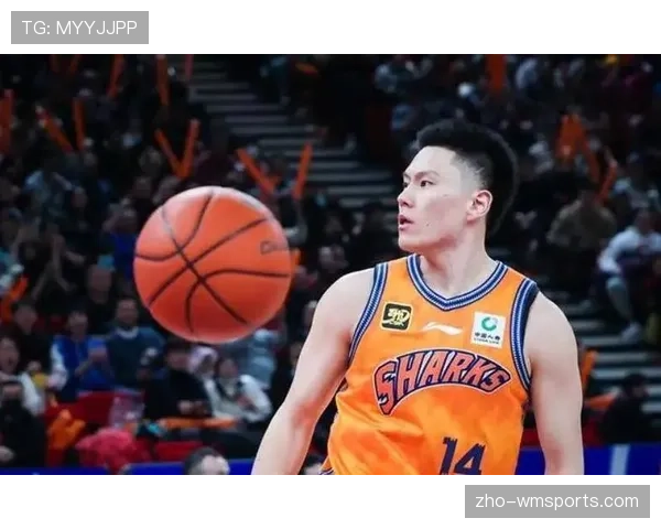 李弘权三分命中率42% 空间型锋线助上海体系运转